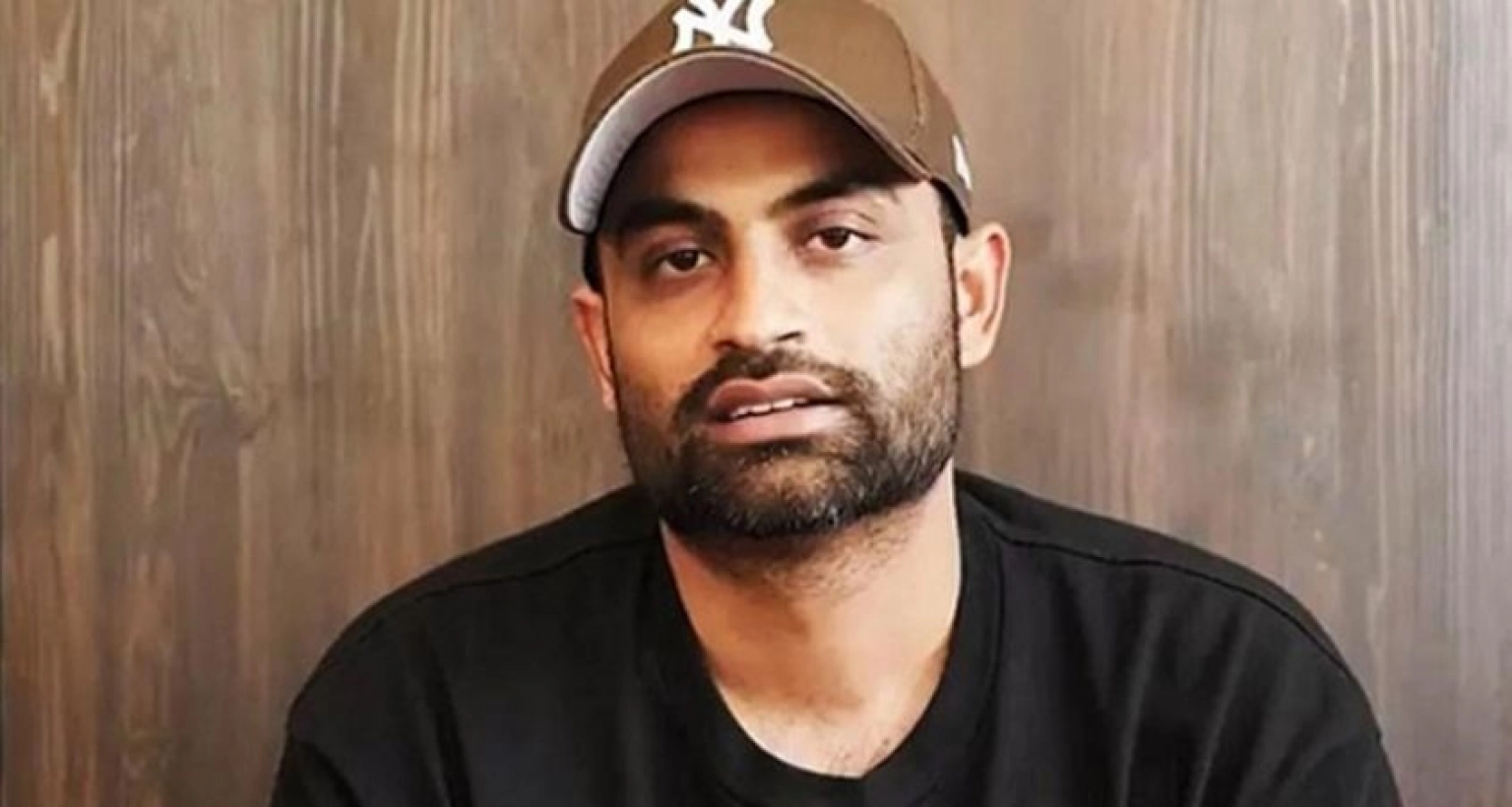 সরে দাঁড়ানোর ঘোষণা দিলেন তামিম ইকবাল