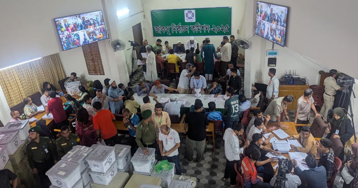 তৃতীয় দিনে গড়ালো জাকসু নির্বাচন, ক্ষোভ-শোক মিলে একাকার