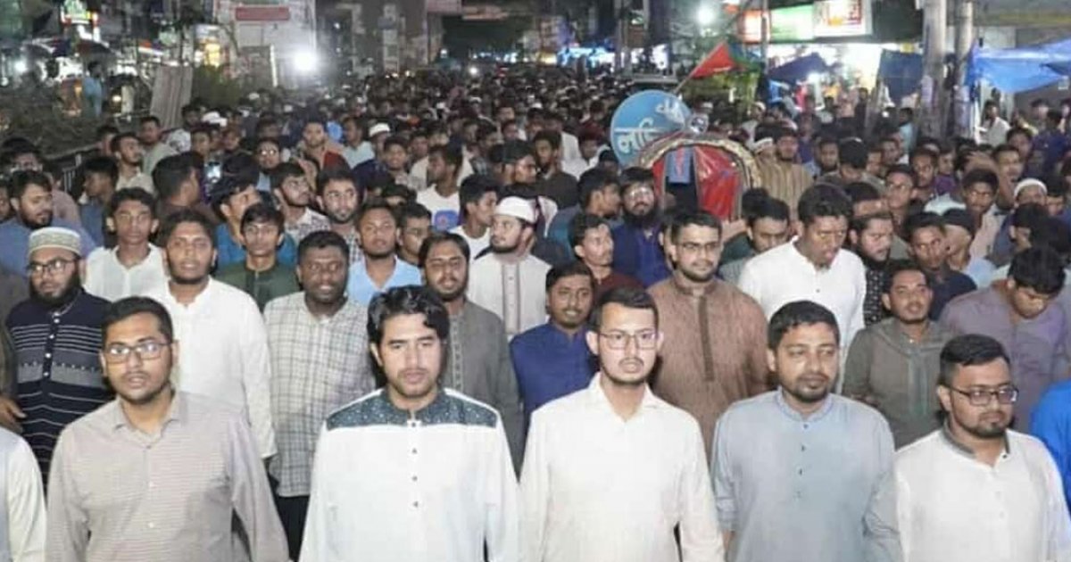 জাকসু নির্বাচনের ফল দ্রুত প্রকাশের দাবিতে রাজধানীতে শিবিরের বিক্ষোভ