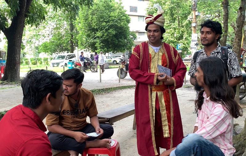 শঙ্কাকে সঙ্গী করেই ভোটের মাঠে রাকসু প্রার্থীরা