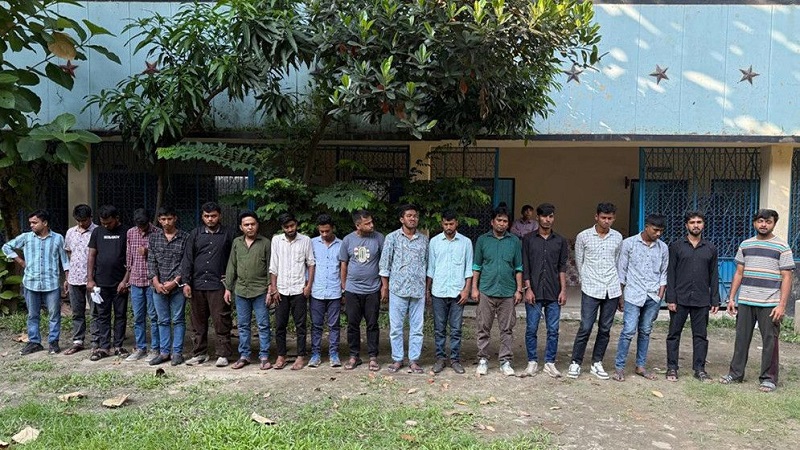 ডিএনসির নিয়োগ পরীক্ষায় প্রক্সি দেওয়ার সময় হাতে-নাতে আটক ১৩, বহিষ্কার ১৮
