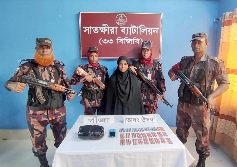 সাতক্ষীরায় বিজিবির অভিযানে মাদকসহ নারী আটক