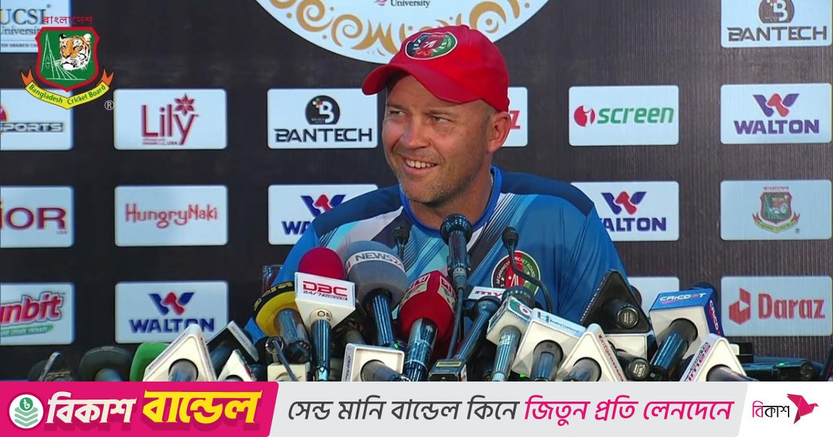 টি-টোয়েন্টি বিশ্বকাপের পর আফগানিস্তানের দায়িত্ব ছাড়বেন ট্রট