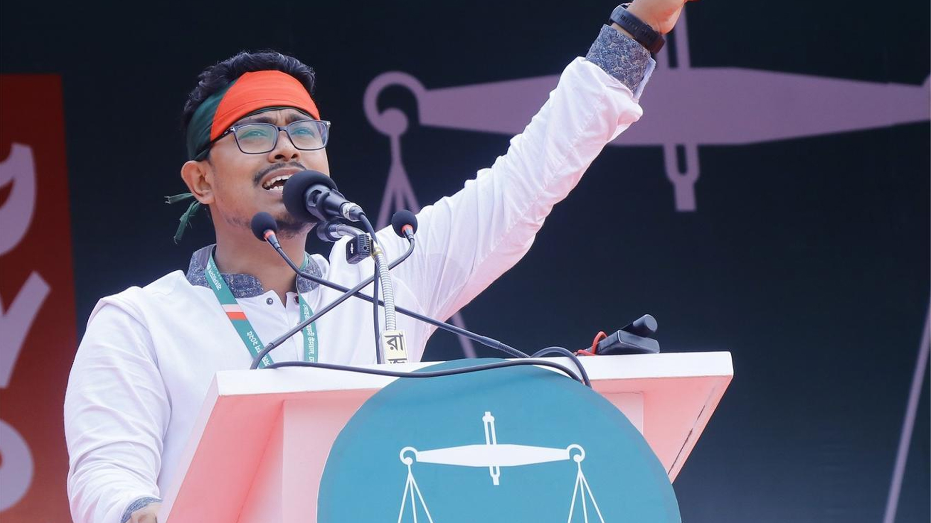 হাদিকে গুলি: জড়িতদের গ্রেফতারের দাবিতে স্বরাষ্ট্র উপদেষ্টার কার্যালয় ঘেরাওয়ের ডাক সাদিক কায়েমের