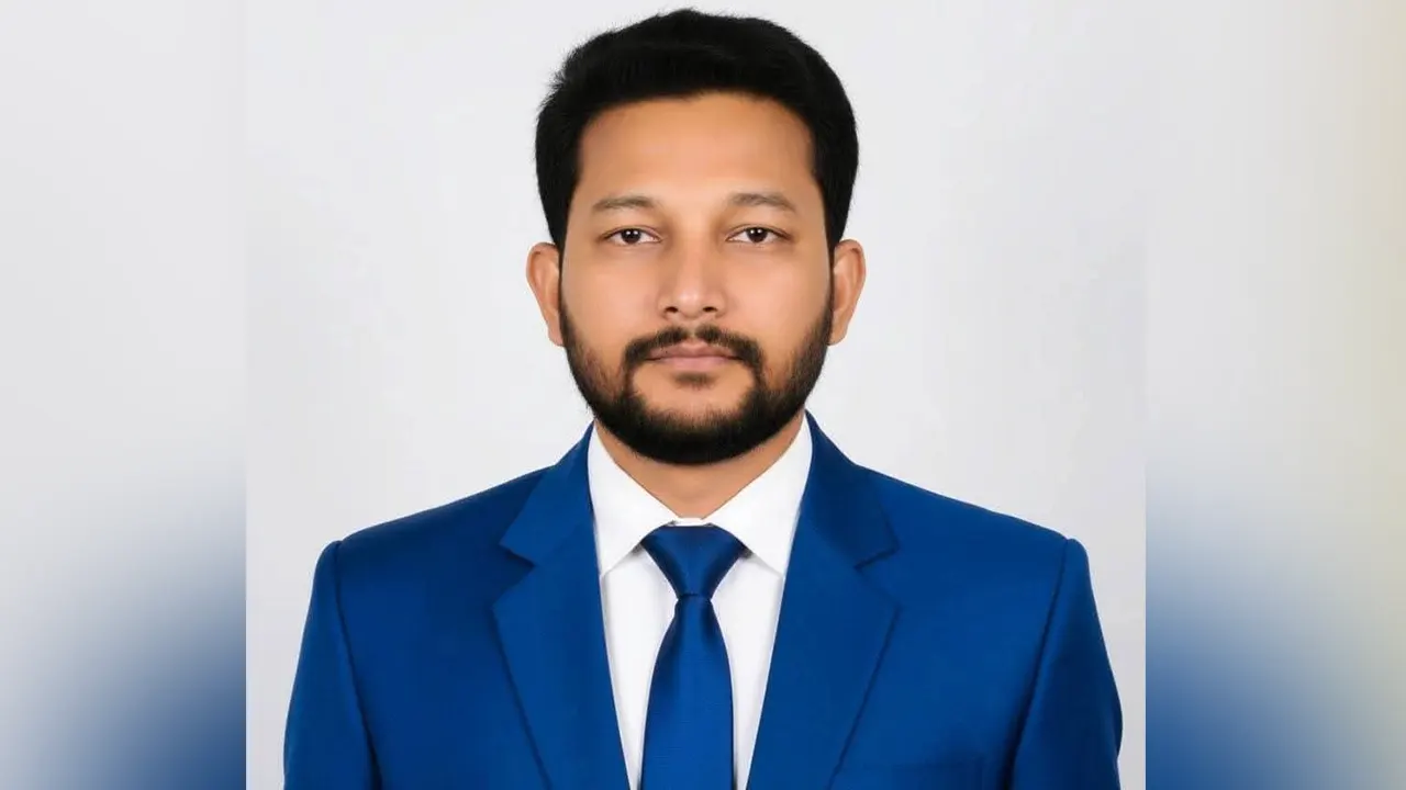 স্বেচ্ছায় পদত্যাগ করে এনসিপি থেকে প্রার্থী হলেন বিএনপি নেতা