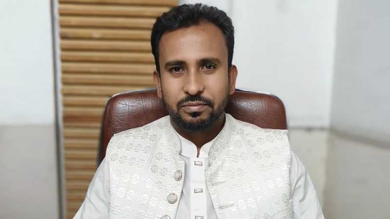 নির্বাচন থেকে সরে দাঁড়ালেন গণঅধিকারের আবু হানিফ