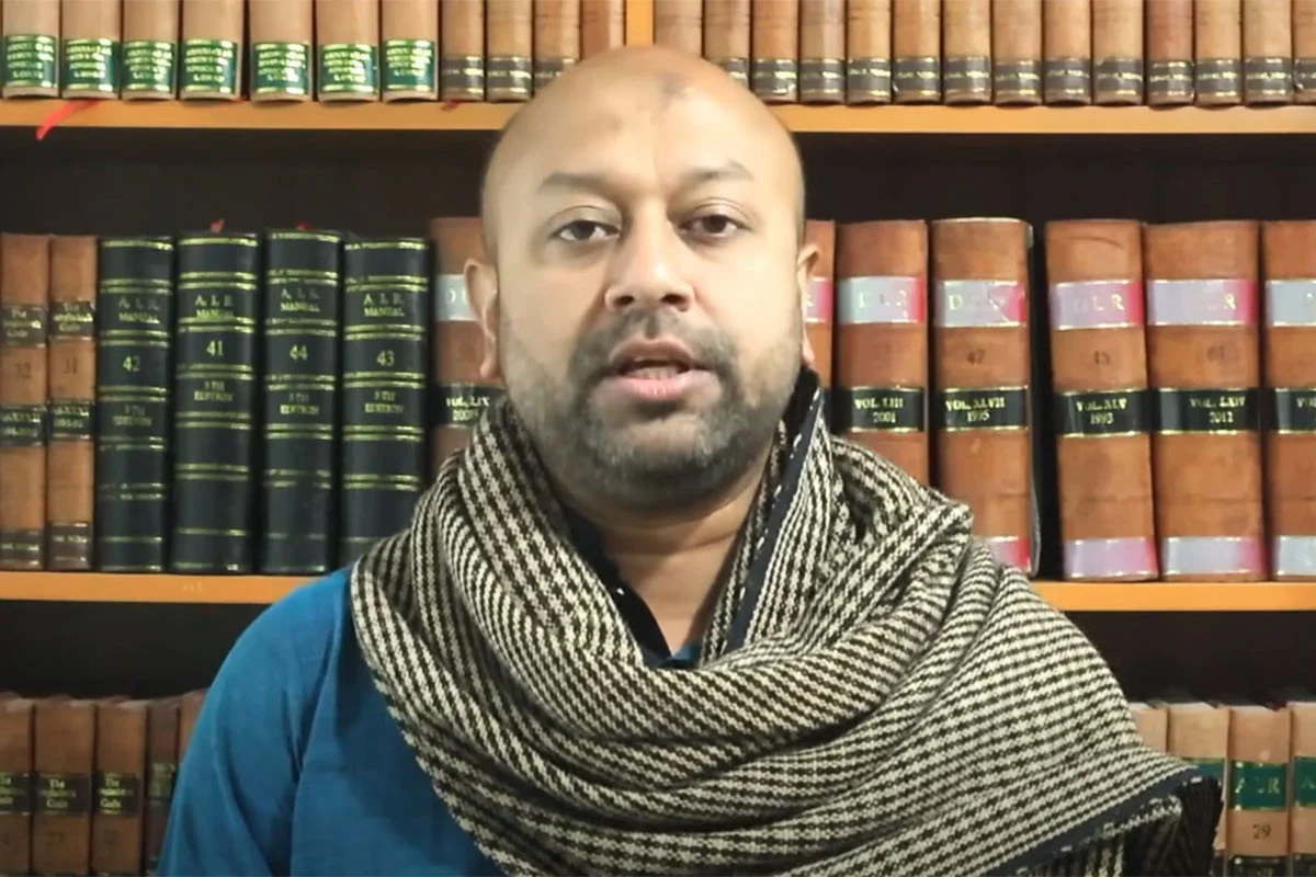 নির্বাচনি তহবিলে একদিনে ২২ লাখ টাকা পেলেন ব্যারিস্টার ফুয়াদ