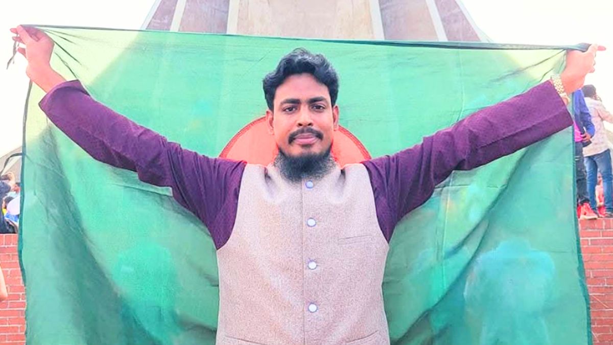 দুই মামলায় অব্যাহতি পেলেন আখতার হোসেন