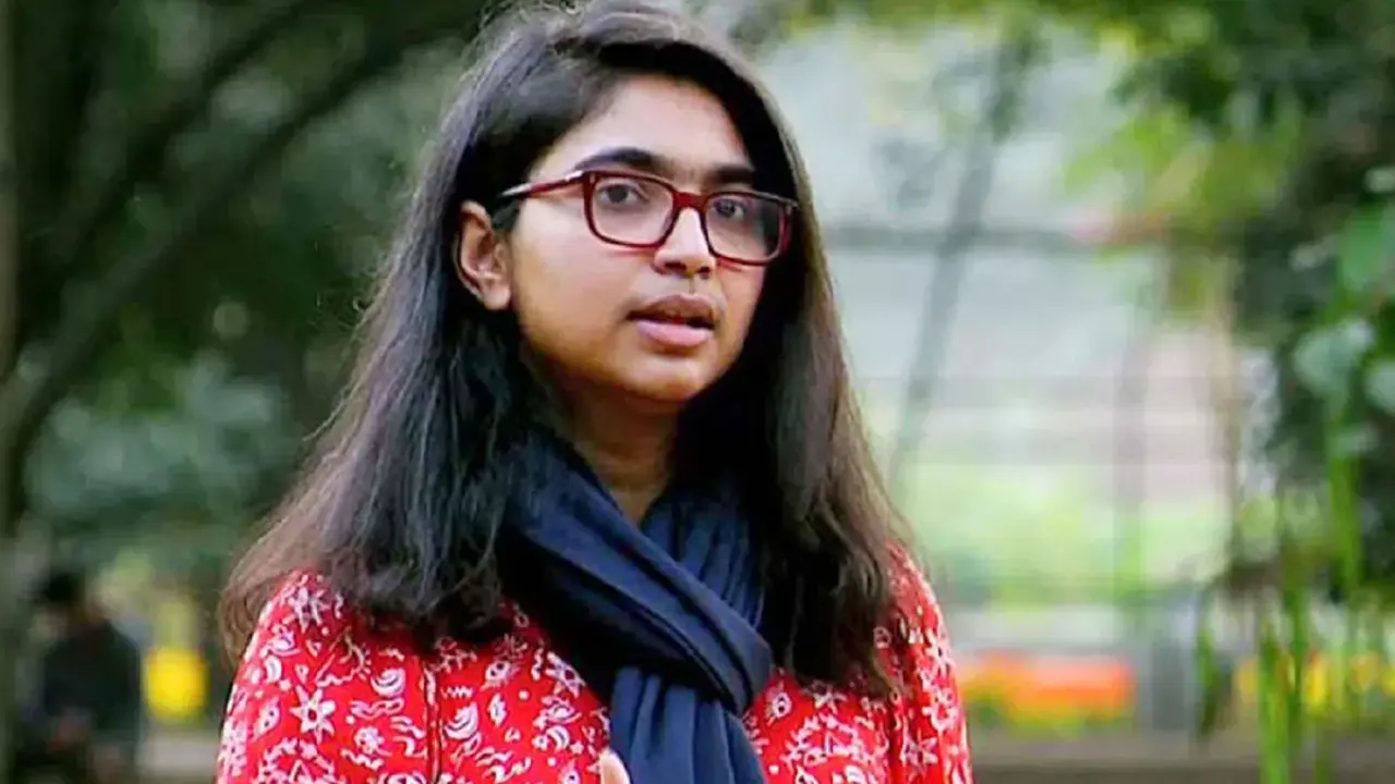 ফুটবল প্রতীকে নির্বাচন করতে চান তাসনিম জারা