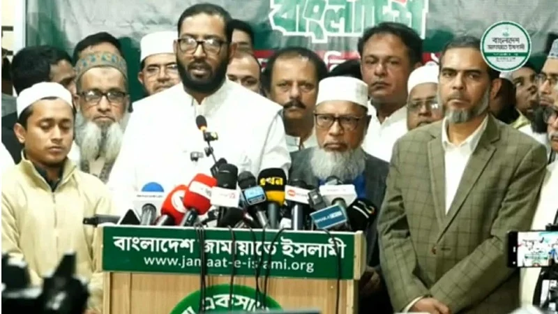 জনগণ জামায়াত আমিরের মধ্যে ঈমাম খোমেনি-মাহাথির মোহাম্মদকে দেখছে: ইরান