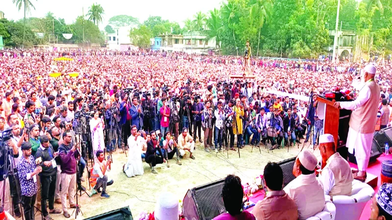 আয়না ঘর থেকে মুক্ত হয়ে দাঁড়িপাল্লা এখন মানুষের হৃদয়ে: কুষ্টিয়ার জনসভায় ডা. শফিকুর রহমান