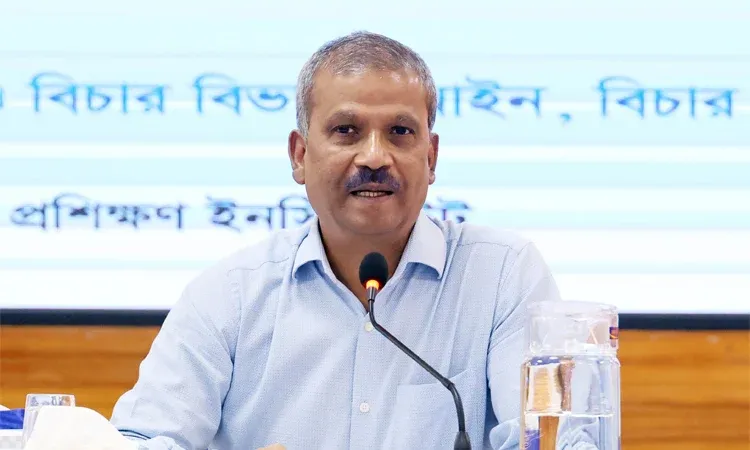 নতুন রাষ্ট্র গড়তে আওয়ামী লীগের অন্তর্ভুক্তি সম্ভব নয়: আসিফ নজরুল