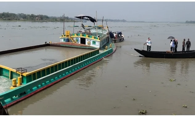 নড়াইলে অবৈধ বালু উত্তোলন,২ লাখ টাকা জরিমানা