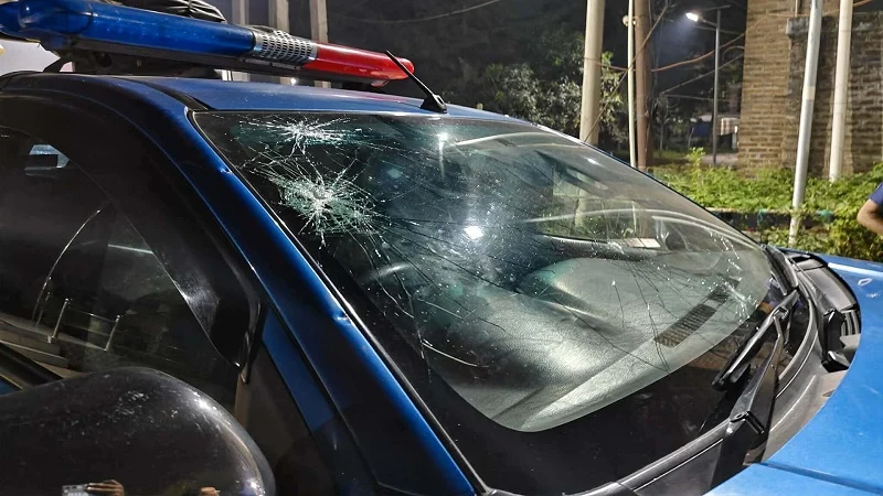 জামায়াতের এমপির স্বজনদের বিরুদ্ধে ওসির গাড়িতে হামলার অভিযোগ