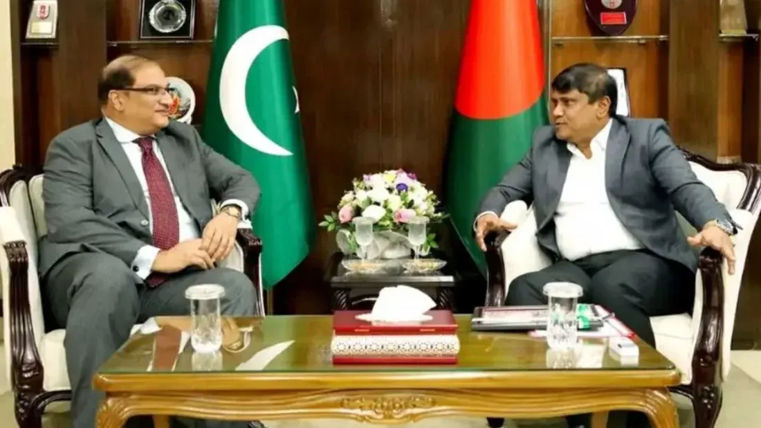 বাংলাদেশ-পাকিস্তান সামরিক ও কৌশলগত সম্পর্ক জোরদারের আশাবাদ