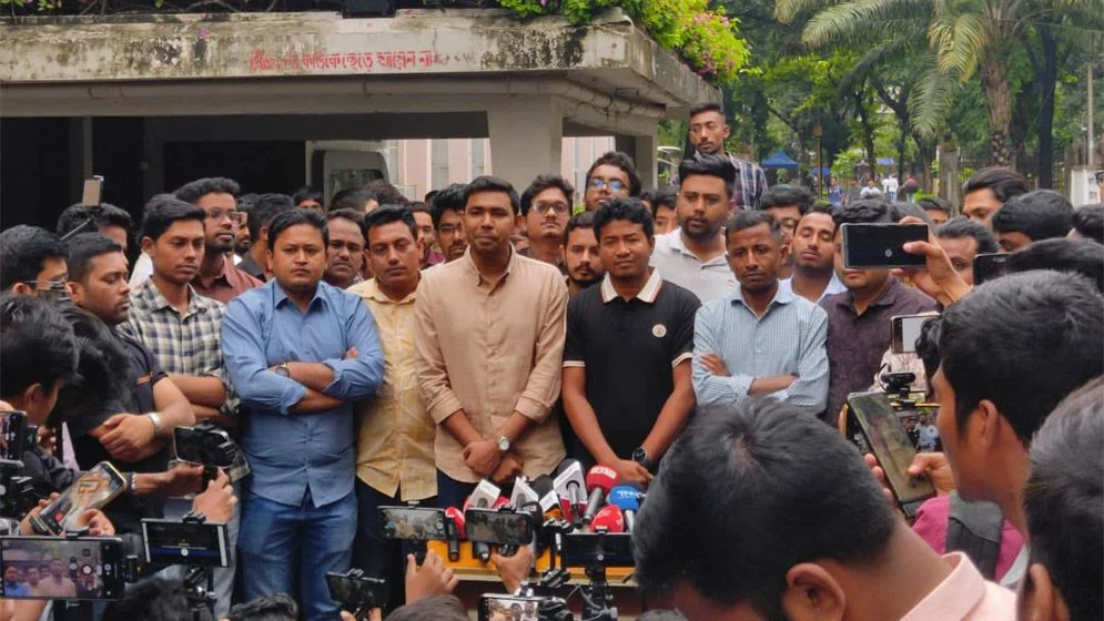 ক্যাম্পাসে গুজব-অপতথ্য বন্ধে কঠোর ব্যবস্থা চায় ছাত্রদল