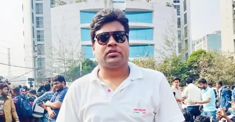 কার্ট মালিককে মারধর ও ফাঁকা স্ট্যাম্পে স্বাক্ষরের অভিযোগ জাবি ছাত্রদল নেতার বিরুদ্ধে