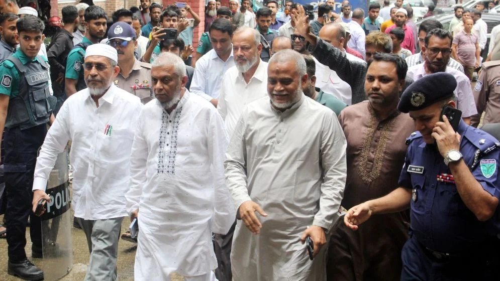 গ্রেনেড হামলা ও হত্যাচেষ্টার মামলায় জামিন পেলেন আরিফ-বাবর-গউছ