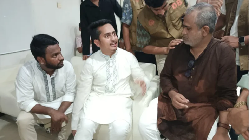 এনসিপির গাড়িবহরে হামলা, সার্কিট হাউসে আশ্রয় নিয়েছিলেন সারজিস