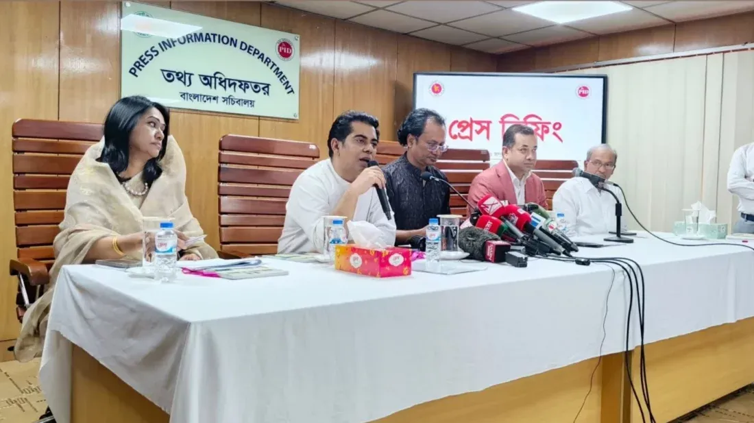 শেখ হাসিনার আত্মীয় প্রশ্নে আন্দালিভ পার্থ বললেন, ‘প্রফেশনাল ওয়েতে’ প্রশ্ন করবেন
