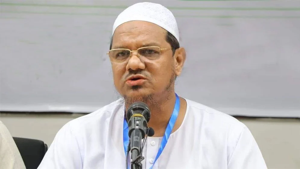 রাষ্ট্র পরিচালনায় রাসুলের নীতি অনুসরণ করাই যৌক্তিক: চরমোনাই পীর