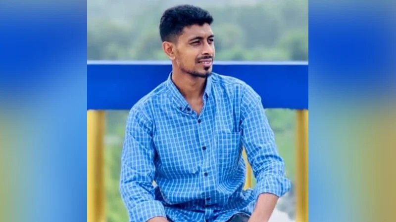 ঘোড়ার মাংস বিক্রি চক্রের সদস্যদের ছেড়ে দেয়ার অভিযোগে জামালপুরে জেলা ছাত্রদল নেতা বহিষ্কার